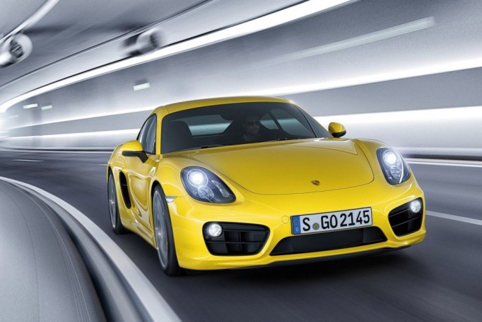 Top 10: Autók, amikkel lenyomhatod a legdrágább BMW-t 10 | Vezess 6. Porsche Cayman, 17 620 000 Ft, 266 km/ó. Hathengeres, 275 lóerős boxermotorjával a legolcsóbb Cayman is képes túllépni a polgári modellek leszabályozott végsebességét. PDK duplakuplungos automata váltóval egy tizeddel, 5,6 másodpercre javul a százra gyorsulás, de a végsebesség csekélyebb: 264 km/óra