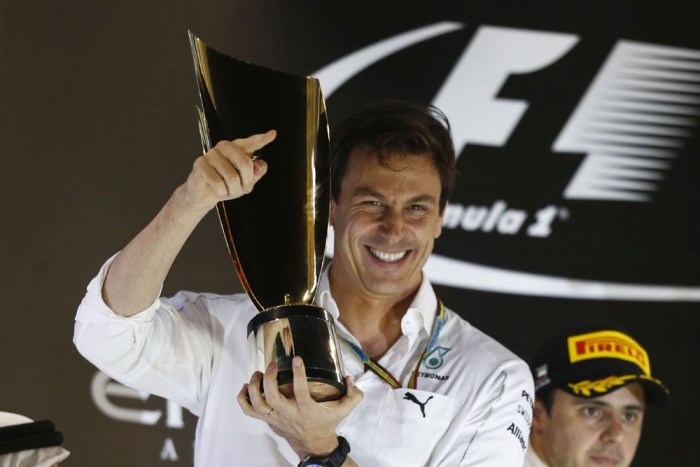 F1: Végigparázta az évet a Mercedes-főnök 6