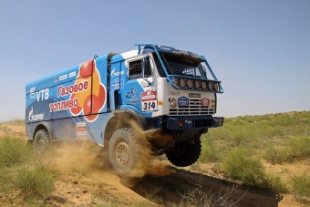 Gázos Kamazzal a Szaharába