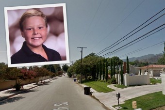 Karácsonyi ajándékával játszott, halálra gázolták