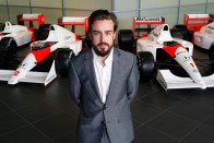 F1: Alonso nem léphet le a McLarentől 19