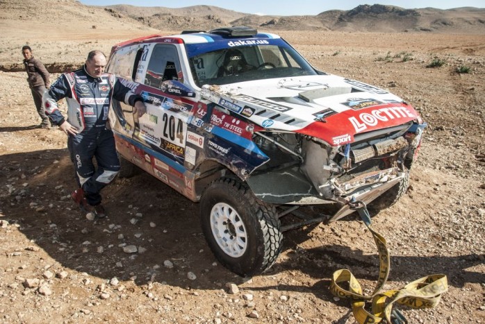 Új navigátorral folytatja Szalay 4