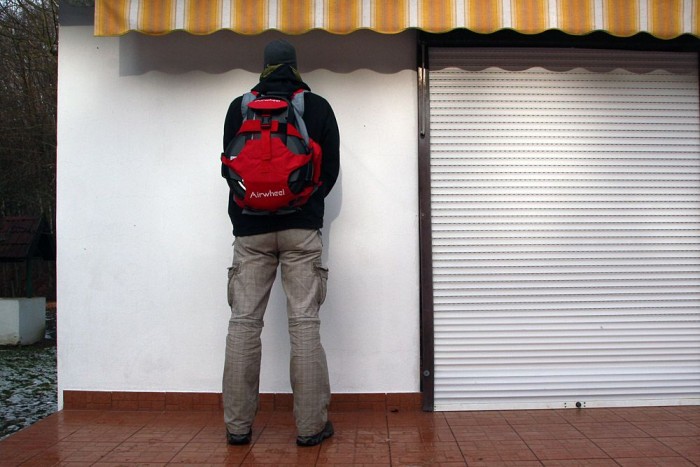 ... és ugyanez hátulról. A pakk simán BKV-álló