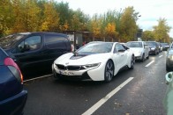 10 indok, hogy miért ne vegyél BMW i8-at 26