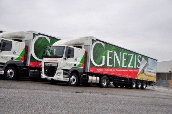 A műtrágyaszállítást is  lehet élvezni