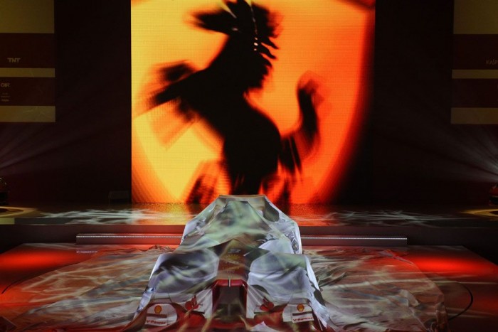 F1: Elkeresztelték Vettelék Ferrariját 3