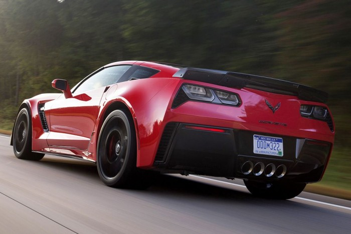 Szereld össze új autód motorját! 5