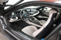 Álomautó 40 milláért: BMW i8 94