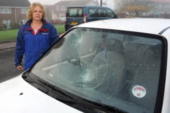 Átverte, bántalmazta vendégét egy benzinkutas