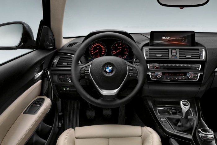 Végre csinos lett a békapofájú BMW 7 | Vezess Végre csinos lett a békapofájú BMW 7