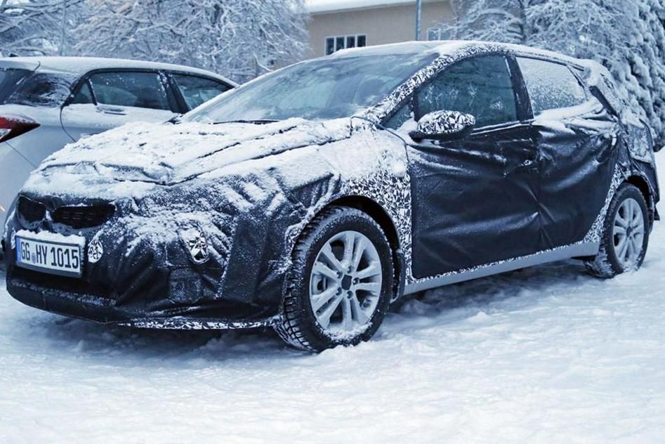 Átszabják a Kia Cee’det 7