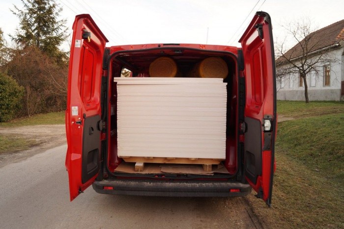 Másfél tonnát pakoltunk az új Traficba 16 | Vezess Másfél tonna gipszkarton van a kocsiban - elvitte