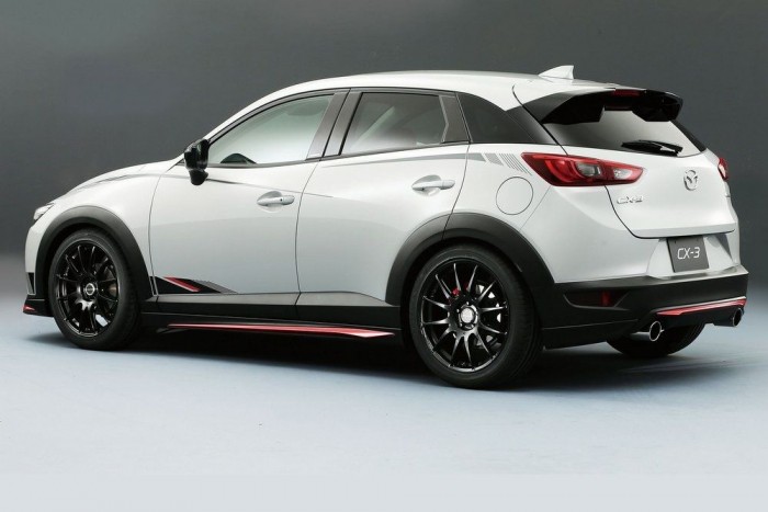 Sportruhás terepimitátor 3 | Vezess Sportruhás terepimitátor 3