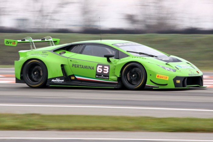 Itt a Lamborghini első GT3 versenyautója! 7