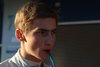 Lépked az F1 felé az utolsó magyar király dédunokája