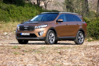 Előzékenységből jeles