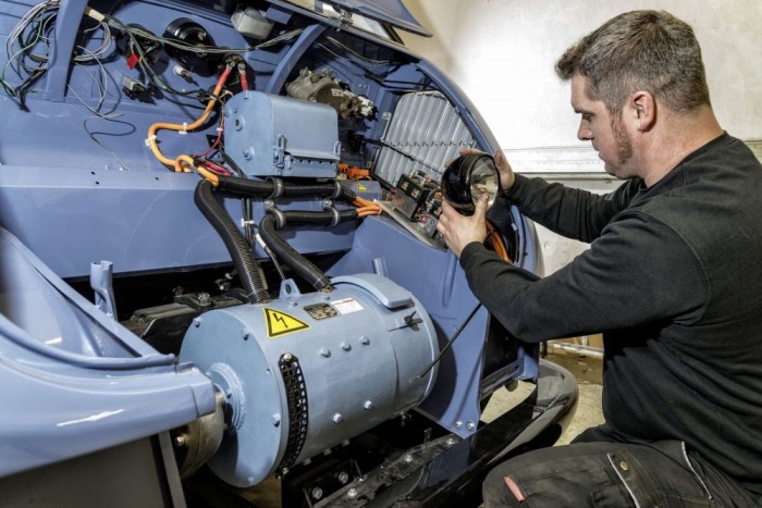 Feltámadt a 60 éves elektromos Audi 7