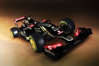 F1: Túl sok embert rúgott ki a Lotus 2