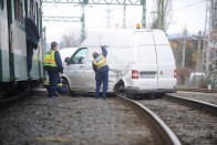 A nap képe – nekiment a BKV-s műhelykocsi a HÉV-nek 2