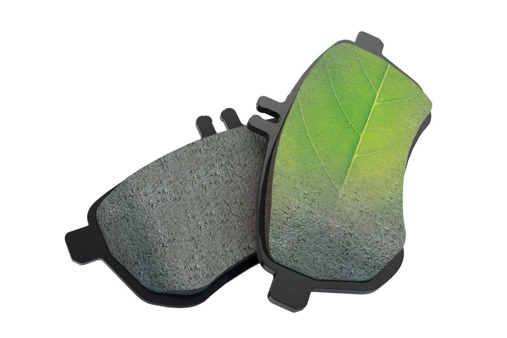 78457_647632_1000x700.jpg | Vezess | Vezess A rézszennyezés forrása a fékbetétekből felszabaduló réz, amit a csapadékvíz bemos az utakról a folyókba. Az Eco-Frictionből kapható rézmentes is