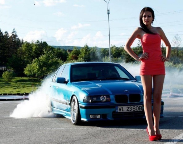 Négykerekű szörnyek, hosszú combú szépségek 14