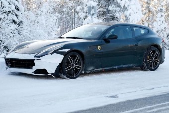 Erősebb lesz a négyüléses Ferrari