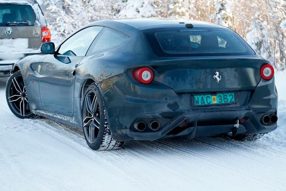 Erősebb lesz a négyüléses Ferrari 6