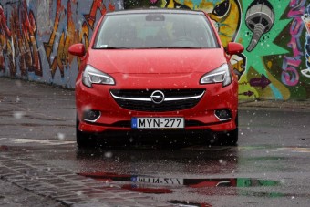 Első teszt magyar utakon - Mit tud az új Corsa?