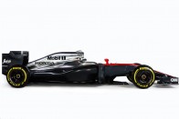 F1: Megjött Alonsoék McLarenje 13