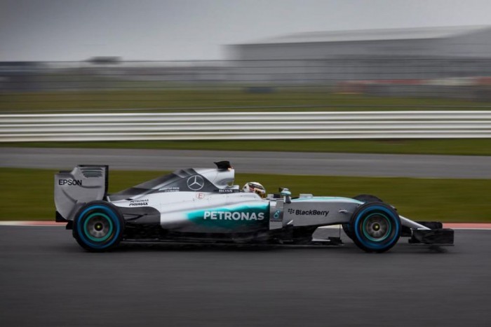 F1: Lebuktatta magát a Mercedes – videó 4