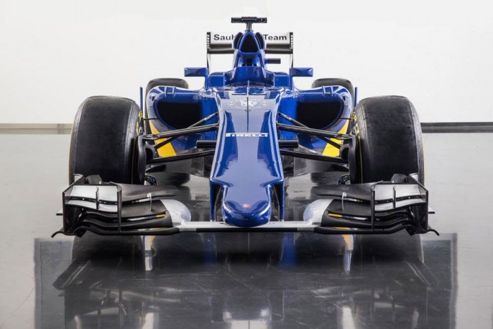 F1: Bekékült az új Sauber 6
