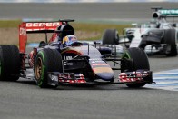 F1: Kik vezetnek a teszten? 164