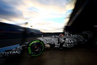 F1: Kik vezetnek a teszten? 183