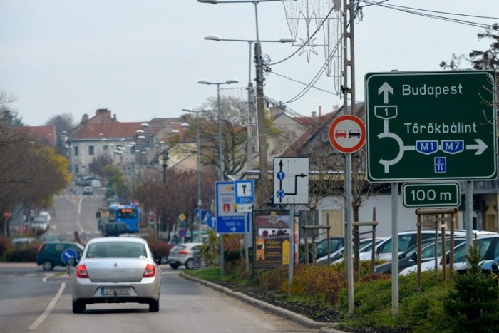 Nőtt a forgalom az elkerülőkön az útdíj miatt 19 Nőtt a forgalom az elkerülőkön az útdíj miatt 19