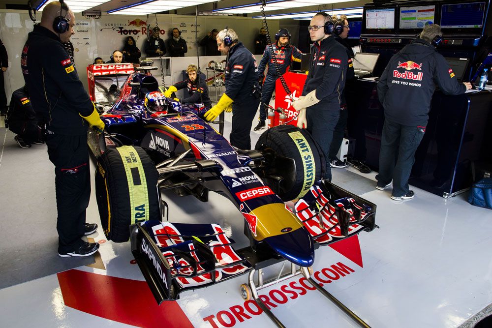 F1: Lemaradásban a Red Bull 57