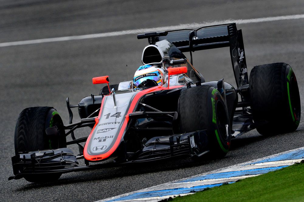 F1: A Sauber Räikkönen előtt, a McLaren megint elromlott 71