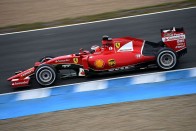 F1: Vettel az élen nyitott a Ferrarival 177