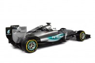 F1: A Mercedes az utolsó pillanatig variál 17