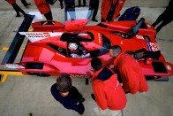 Fronthajtású a Nissan új Le Mans-i versenyautója! 23