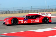 Fronthajtású a Nissan új Le Mans-i versenyautója! 32