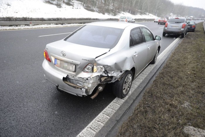 Négyautós baleset és dugó az M1-esen 1 Négyautós baleset és dugó az M1-esen 1