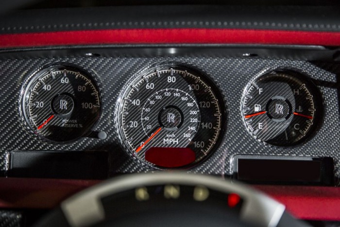 Lopakodó luxuskabrió 6