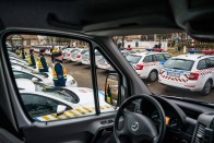 A nap képe – új autókat kaptak a szabolcsi rendőrök 15