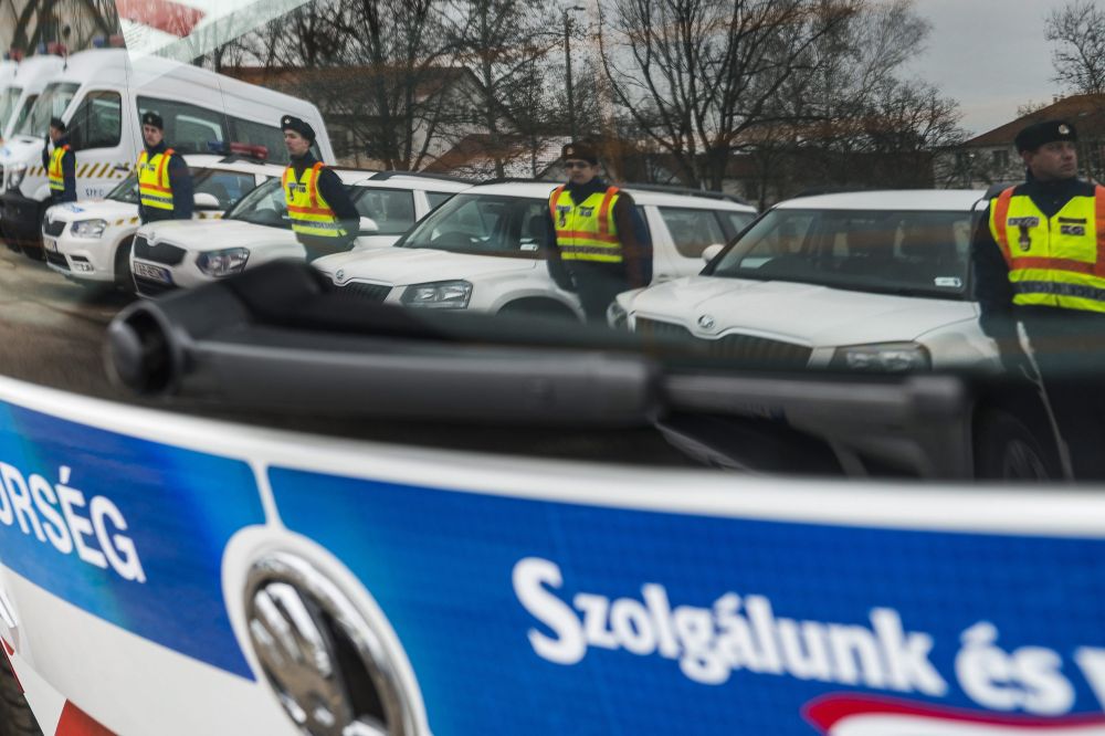 A nap képe – új autókat kaptak a szabolcsi rendőrök 6
