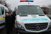 A nap képe – új autókat kaptak a szabolcsi rendőrök 26