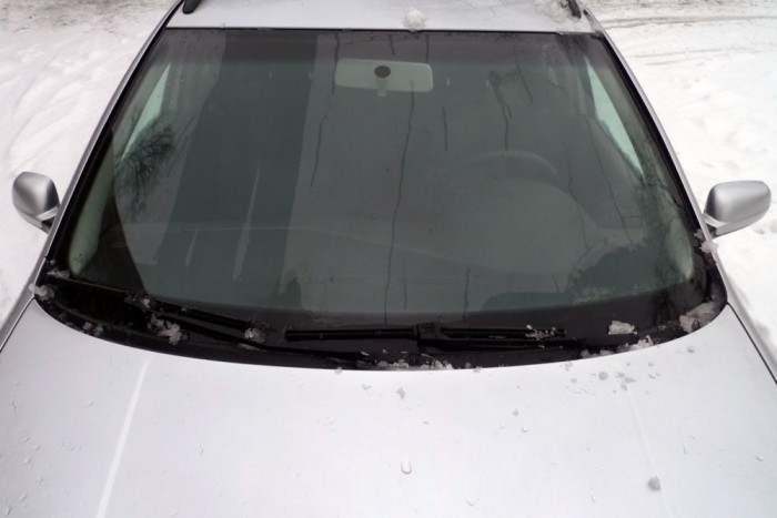 Bornírt spórolás Škodákon és Volkswageneken 8 | Vezess Tuningolóknak két kicsi, látni kívánóknak két normál méretű tükör a megoldás. Angliai autókról van elég bontottan