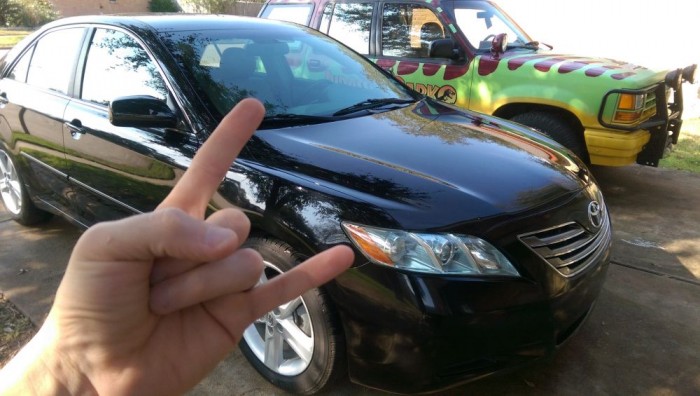 1,1 milliót spórolt az autós, aki inkább otthon szerelt 12