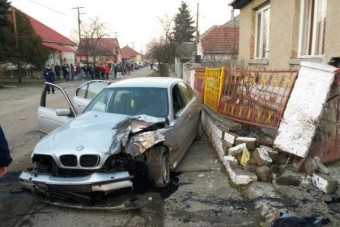 Kisgyerekes társaságot gázolt egy autó Borsodban