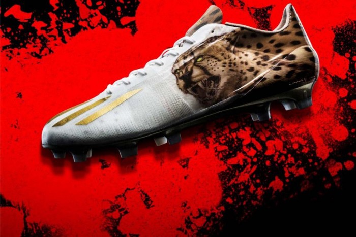 Vérszomjas vadmacskának öltöztetett Porsche 10