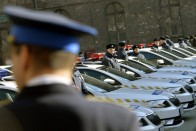 A nap képe – 204 új autót kaptak a budapesti rendőrök 12